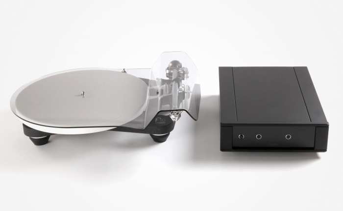 REGA PLANAR 10