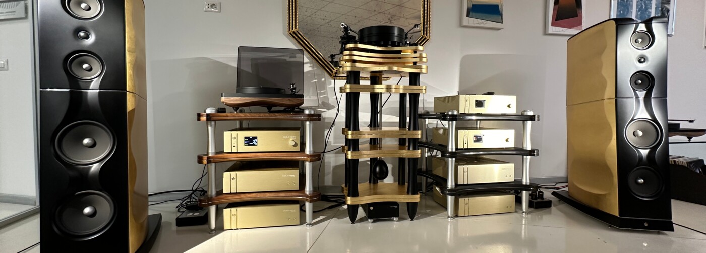 Gold Note Showroom